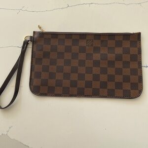Wristlet in Checker Board Pattern